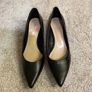 Nine West black short heel. Never worn.